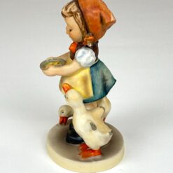 Porcelianinė M. I. Hummel Goebel statula Be Patient 6x7x12 cm