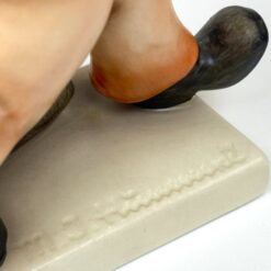 Porcelianinė M. I. Hummel Goebel statula Merry Wanderer (Wanderbub ohne Hund) 10x8x15,5 cm