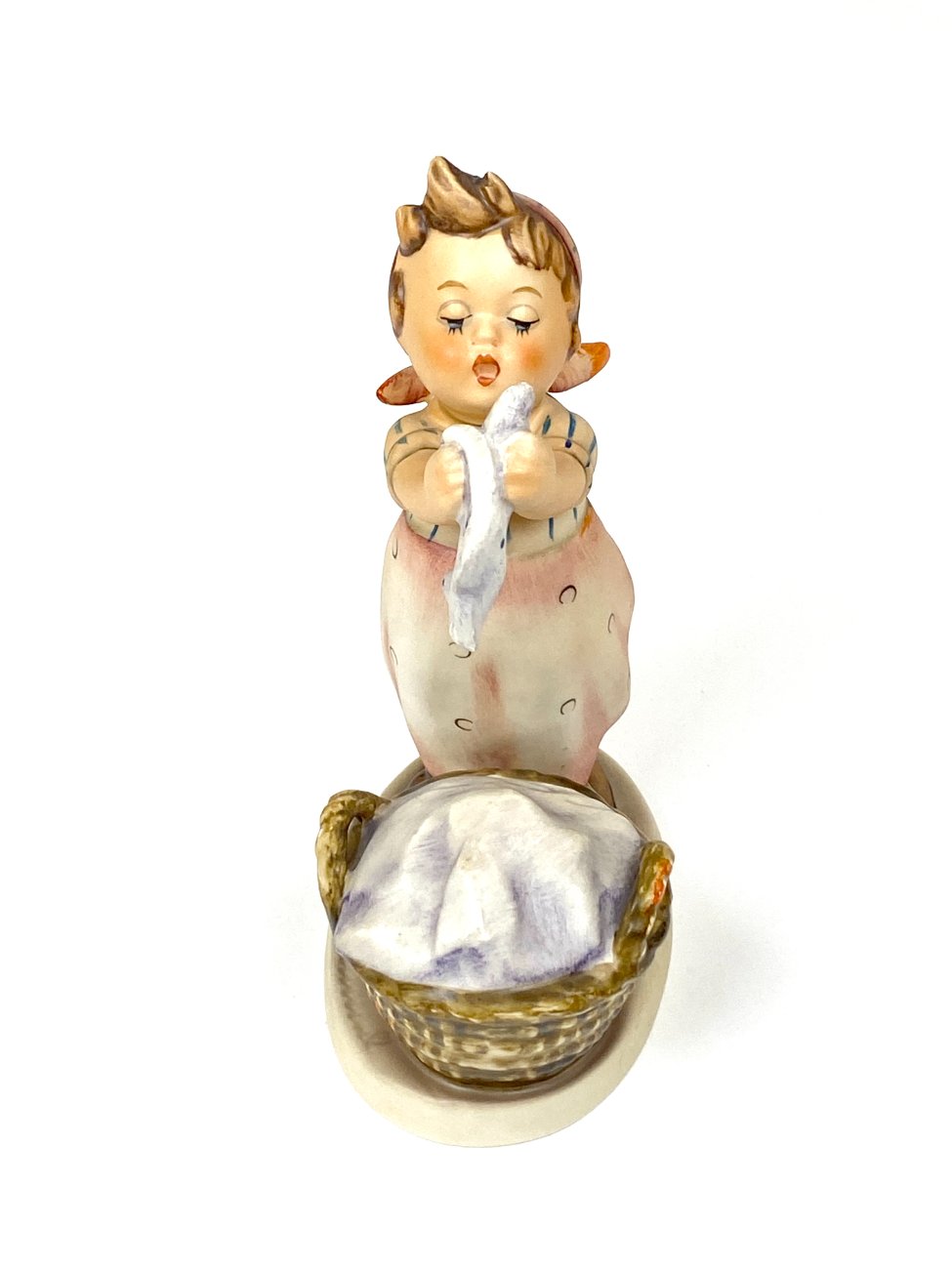 HN2117-porcelianines-skulpturos-3 Porcelianinė M. I. Hummel Goebel statula Wash Day (Große Wäsche) 11x6x15,5 cm