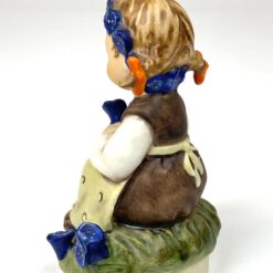 Porcelianinė M. I. Hummel Goebel statula The Botanist (Enzian Mädchen) 7×8,5×12 cm