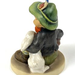 Porcelianinė M. I. Hummel Goebel statula Playmates (Hasenvater) 7,5x8x10 cm