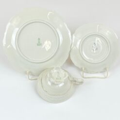 Porcelianinių Elfenbein puodelio 180 ml ir dviejų lėkštučių 3 vnt. kompl.