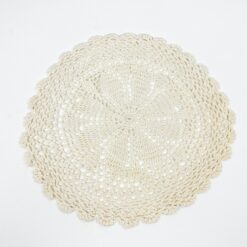 Apvali nerta rankų darbo stalo servetėlė 26,5×26,5×0,2 cm