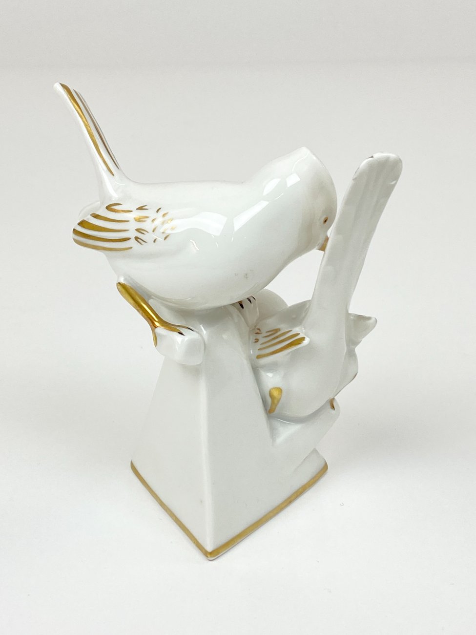 HN2137-porcelianines-skulpturos-5 Porcelianinė Gerold Porzellan dviejų paukščių statula 7x10x12 cm