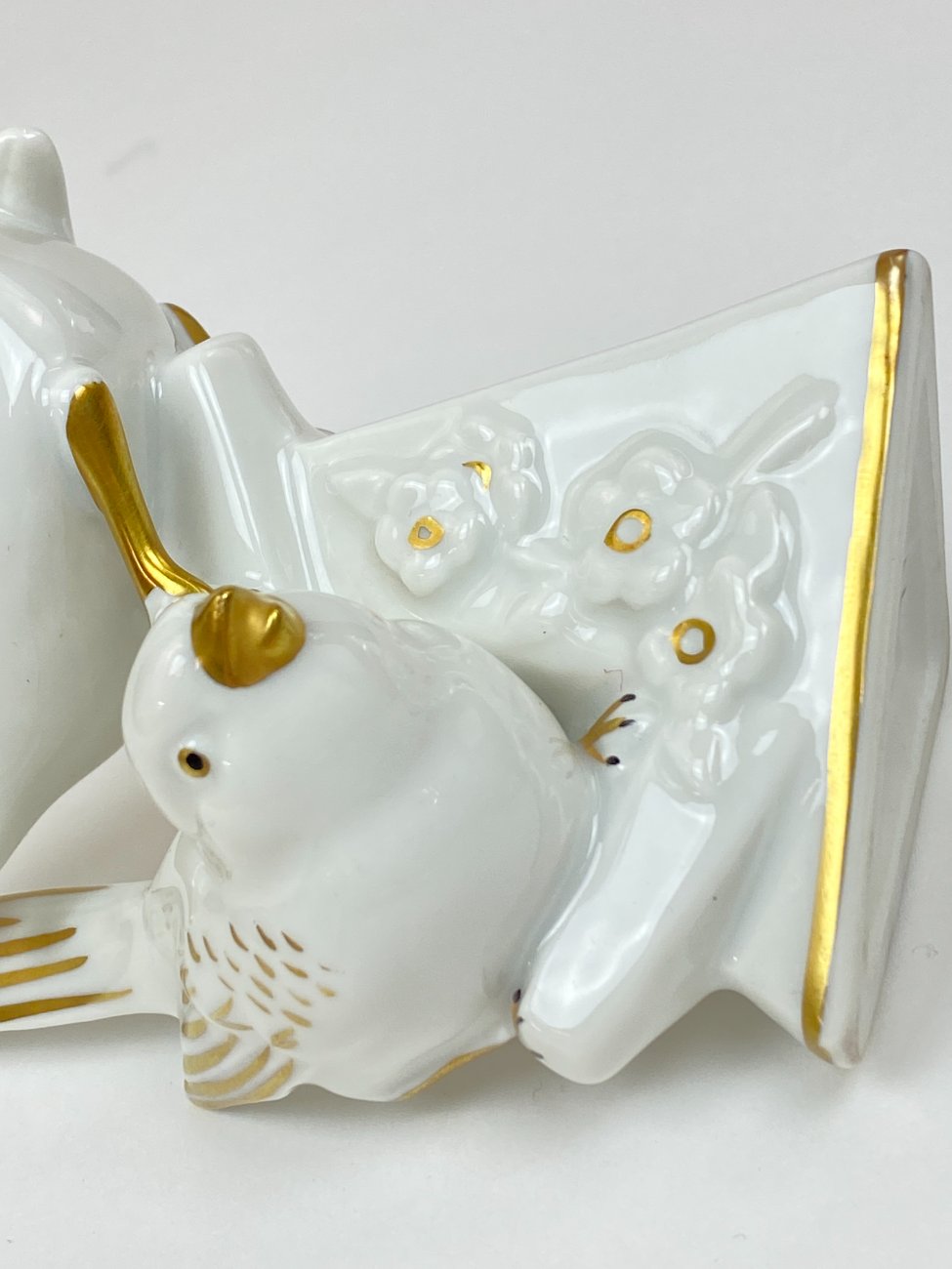 HN2137-porcelianines-skulpturos-6 Porcelianinė Gerold Porzellan dviejų paukščių statula 7x10x12 cm