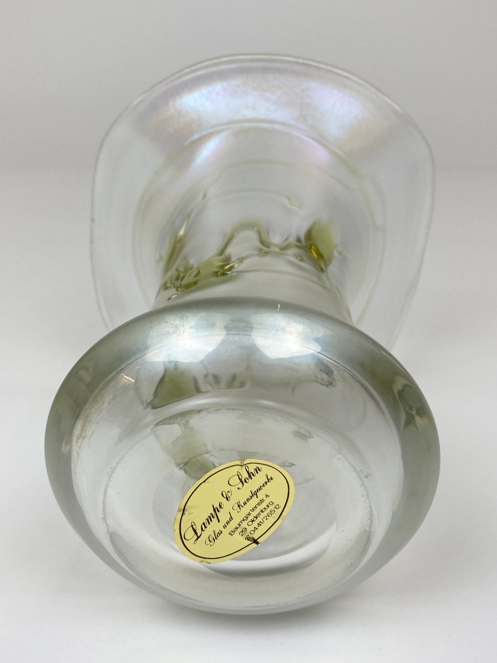 HN2147-stikliniai-indai-8 Art Nouveau stiliaus stiklinė vaza 15,5×15,5×18 cm