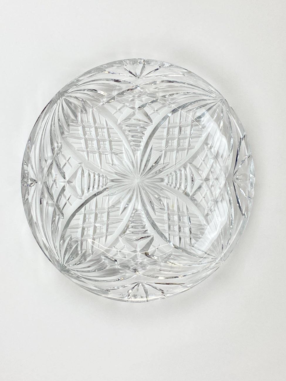 HN2150-lekstes-padeklai-3 Vintažinė apvali stiklinė serviravimo lėkštė 29x29x4,5 cm