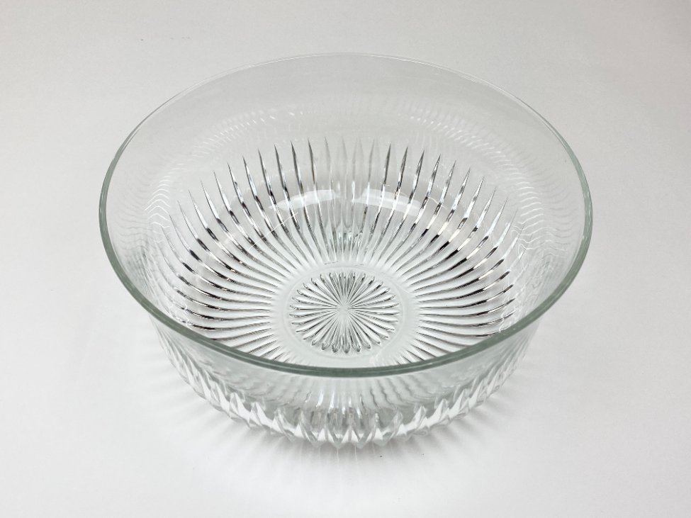 HN2151-kiti-stikliniai-indai-2 Stiklinis Verreries Mécaniques Champenoises, Reims serviravimo dubuo 23x23x10,5 cm