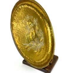 Žalvarinis bareljefinis padėklas su laivo atvaizdu ir mediniu stovu 36x36x3,5 cm