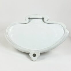 Itališkas porcelianinis sieninis pakabinamas baseinėlis 18×43,5×33 cm