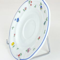 Porcelianinis servizas 6-iems asmenims su gėlių ir vyšnių atvaizdais