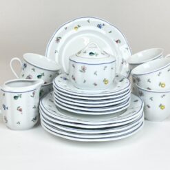 Porcelianinis servizas 6-iems asmenims su gėlių ir vyšnių atvaizdais