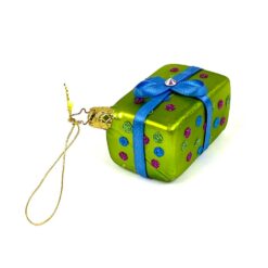 Stiklinis kalėdinis žaisliukas “Dovana” 4,5x5x8,5 cm