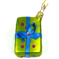 Stiklinis kalėdinis žaisliukas “Dovana” 4,5x5x8,5 cm