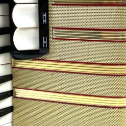 Hohner Student V akordeonas su dėklu 24x34x34 cm