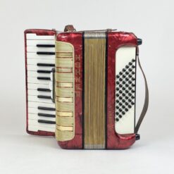 Hohner Student V akordeonas su dėklu 24x34x34 cm