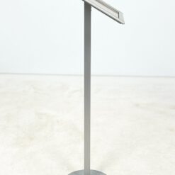 Informacinis stendas 34x45x100 cm