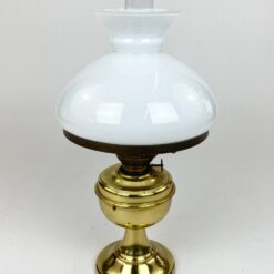 Žalvarinė žibalinė lempa stikliniu gaubtu 22x22x41 cm