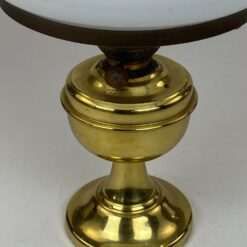 Žalvarinė žibalinė lempa stikliniu gaubtu 22x22x41 cm