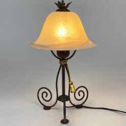 Metalinis stalinis šviestuvas stikliniu gaubtu 22x22x37,5 cm