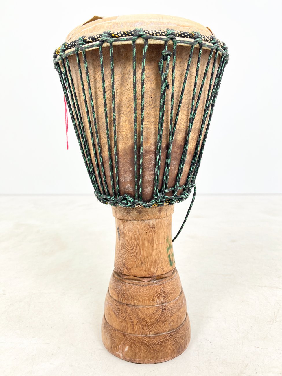 HN2197-muzikos-instrumentai-5 Džembė 34x34x63 cm