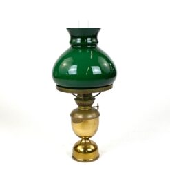 Žalvarinė žibalinė lempa su žalios spalvos stikliniu gaubtu 18x18x37,5 cm