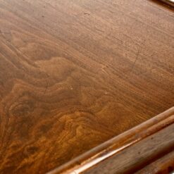 Raudonmedžio lovos padėklas su kojelėmis 38×60,5×23 cm