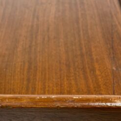 Raudonmedžio lovos padėklas su kojelėmis 38×60,5×23 cm