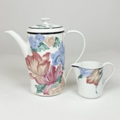 Porcelianinis Mikasa serijos Tapestry Garden (CAK29) servizas 4-iems asmenims