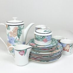 Porcelianinis Mikasa serijos Tapestry Garden (CAK29) servizas 4-iems asmenims