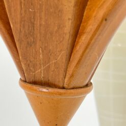 Mid Century trijų šakų tikmedžio sietynas su stiklo gaubtais 46x46x67 cm