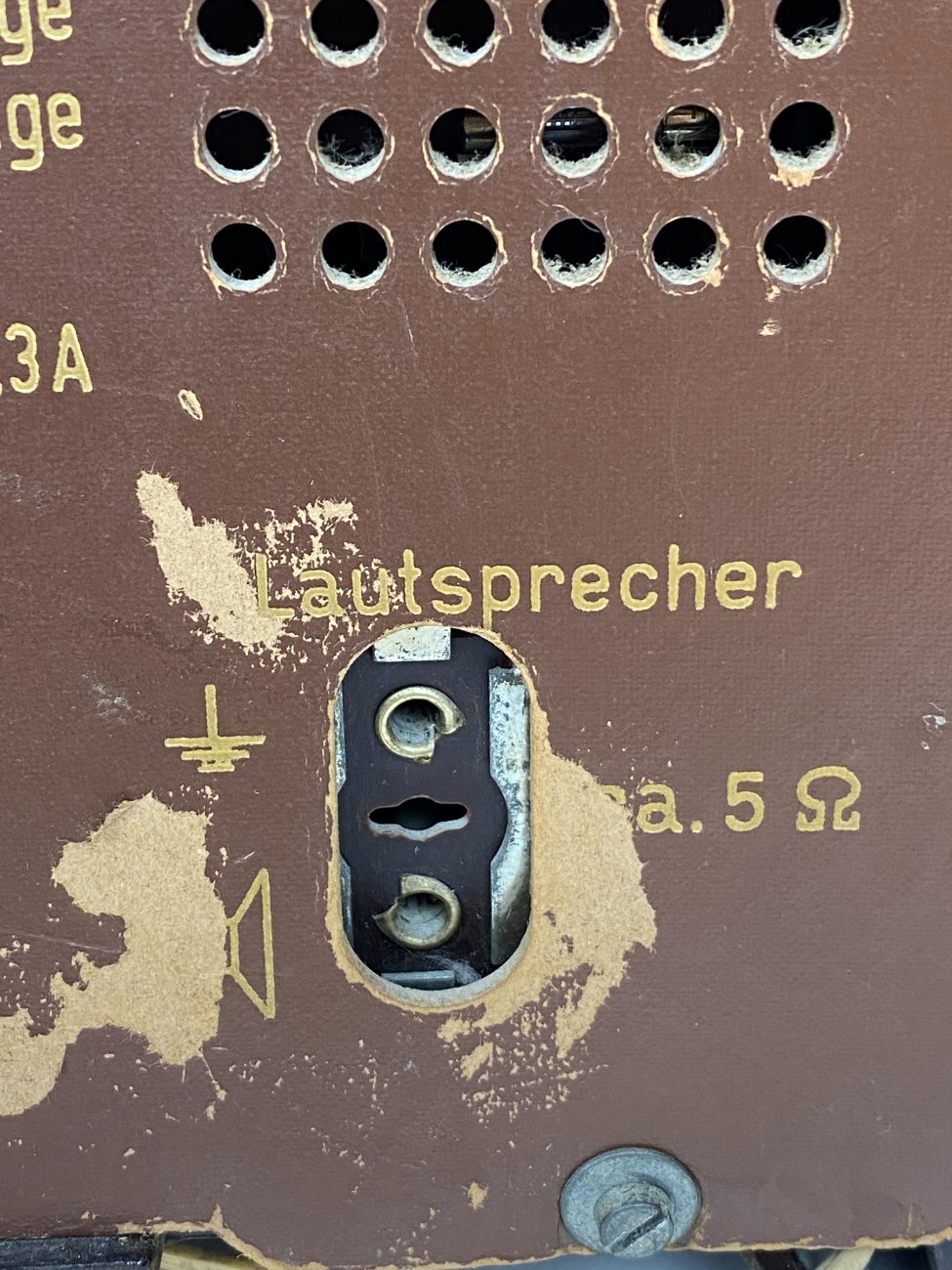 HN2240-senoviniai-radijo-aparatai-13 Grundig Type 997/60 lempinis radijo imtuvas 20×52,5×32,5 cm