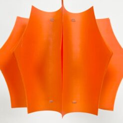 Plastikinis oranžinės spalvos pakabinamas šviestuvas 37x37x72 cm