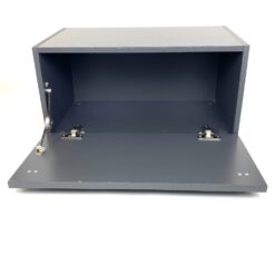 Modernaus stiliaus pakabinama spintelė atveriamomis durimis 39x60x30 cm