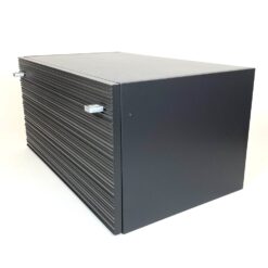 Modernaus stiliaus pakabinama spintelė atveriamomis durimis 39x60x30 cm