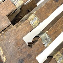 Apeiginė Bamana N’tomo medinė kaukė su žalvario apdailomis 16x22x56 cm