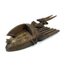 Apeiginė Bamana N’tomo medinė kaukė su žalvario apdailomis 16x22x56 cm