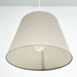 Pakabinamas pilkos spalvos tekstilės gaubto šviestuvas 33x33x63 cm