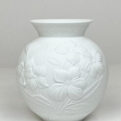 Porcelaininė “Kaiser” Manfred Frey dizaino vaza 15,5×15,5×17 cm