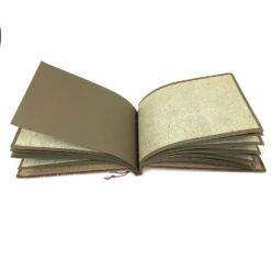 Vintažinis nuotraukų albumas dirbtinės zomšos viršeliu 2,5x33x23,5 cm