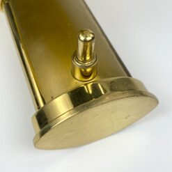 Žalvarinis sieninis B+M Leuchten šviestuvas stiklo gaubtu, modelis Palais 14x32x29 cm