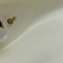 Žalvarinis sieninis B+M Leuchten šviestuvas stiklo gaubtu, modelis Palais 14x32x29 cm