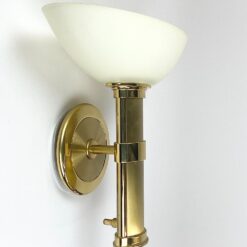 Žalvarinis sieninis B+M Leuchten šviestuvas stiklo gaubtu, modelis Palais 14x32x29 cm