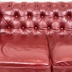 Chesterfield stiliaus natūralios odos trivietė sofa 102x222x80 cm, 47 cm