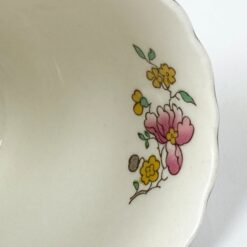 Keramikinis Spode serijos Chinese rose puodelio 110 ml ir dviejų lėkštučių 3 vnt. kompl.