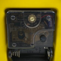 Vintažinis vokiškas Die Hausuhr stalinis kvarcinis laikrodis 5×17,5×17 cm