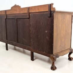 Prabangi Chippendale stiliaus riešutmedžio komoda 66x224x120 cm
