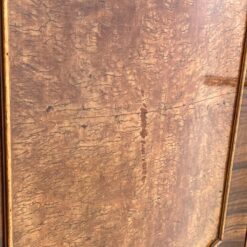 Prabangi Chippendale stiliaus riešutmedžio komoda 66x224x120 cm