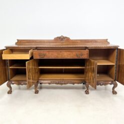 Prabangi Chippendale stiliaus riešutmedžio komoda 66x224x120 cm