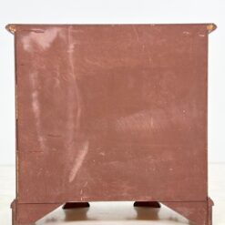Keturių stalčių ir dviejų durų riešutmedžio spintelė 37x80x78,5 cm